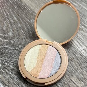 Tarte Limited Edition Rainbow Highlighter